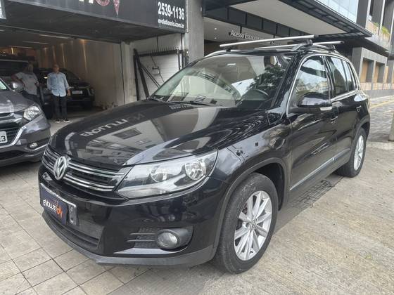 VOLKSWAGEN TIGUAN 2.0 TSI 16V TURBO GASOLINA 4P TIPTRONIC VOLKSWAGEN TIGUAN 2.0 TSI 16V TURBO GASOLINA 4P TIPTRONIC